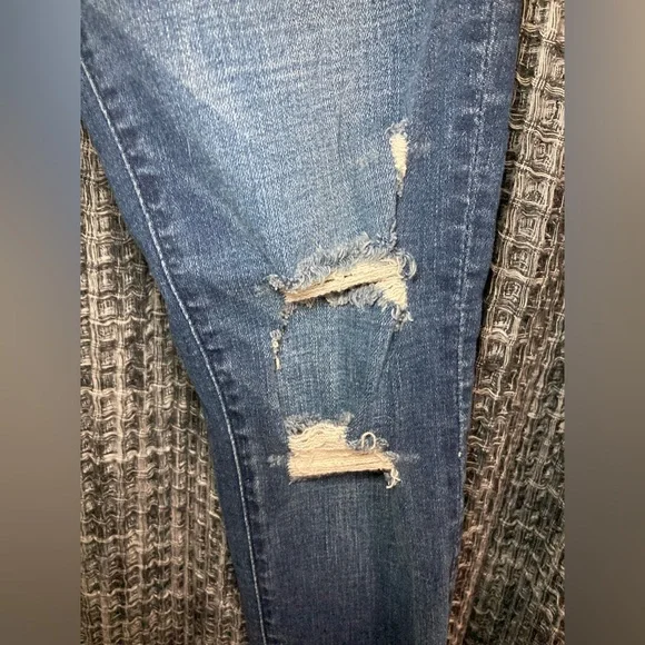 Abercrombie & Fitch Dark Blue Distressed Skinny Jeans - Picture 5 of 10
